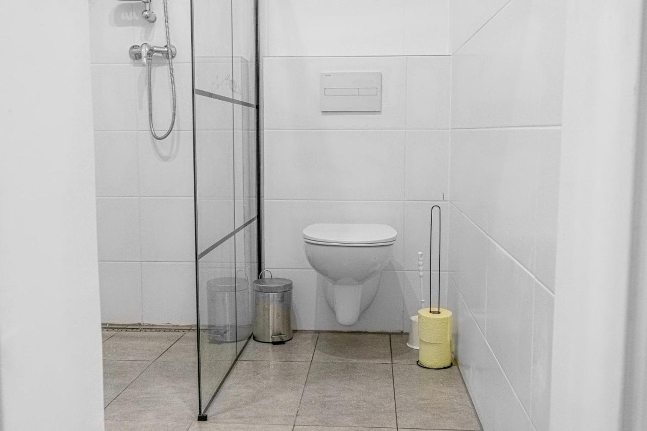 וינה Homelike 2Br Apt Near U1 Reumannplatz - 9 Min To Center מראה חיצוני תמונה